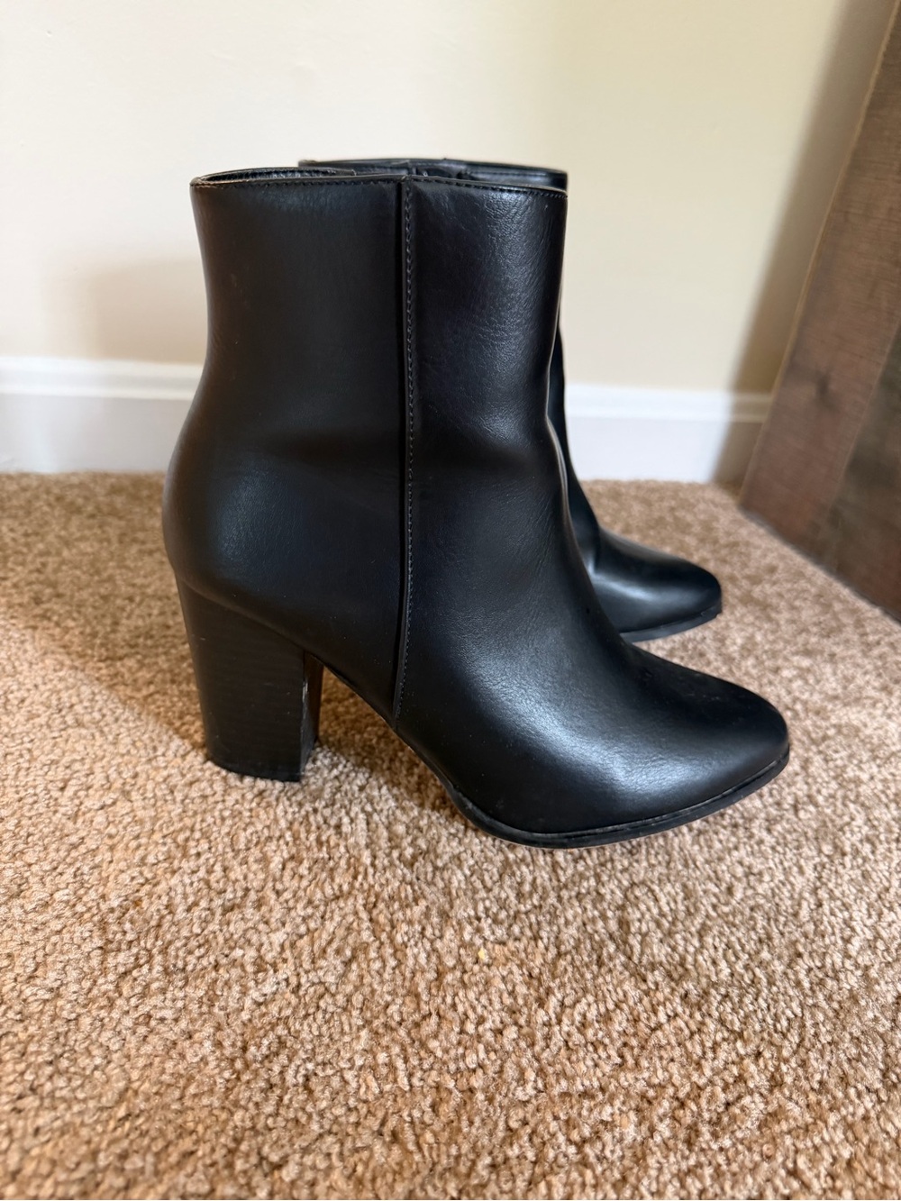 Dream Pairs Black Faux Leather Block Heel Ankle Boots